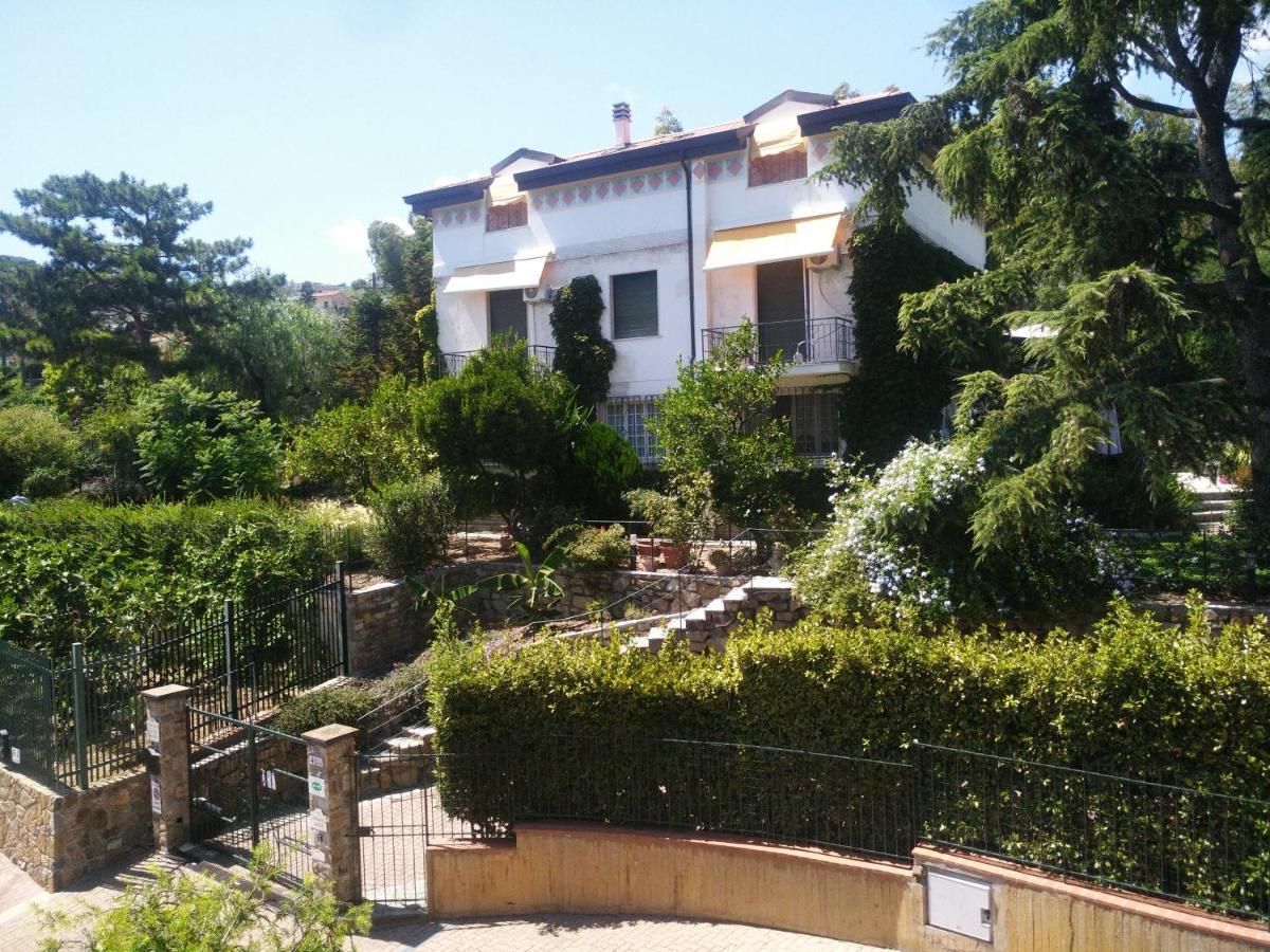 Casa Di Rossana Bed&Breakfast 圣雷默 外观 照片